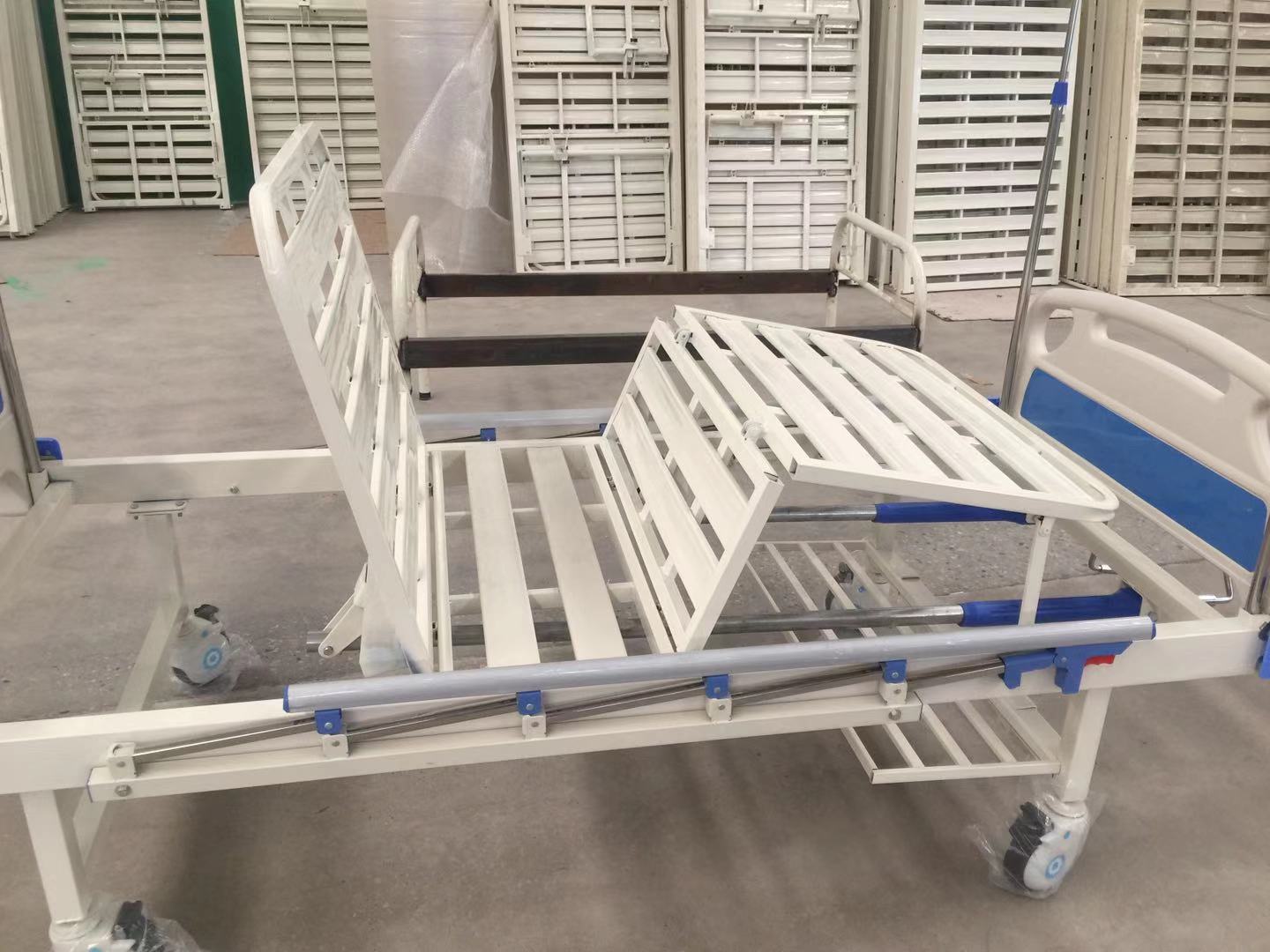 Factory Price Medical Hospital Furniture ABS TWO Crank Manual Hospital Patient Bed With Guardrail