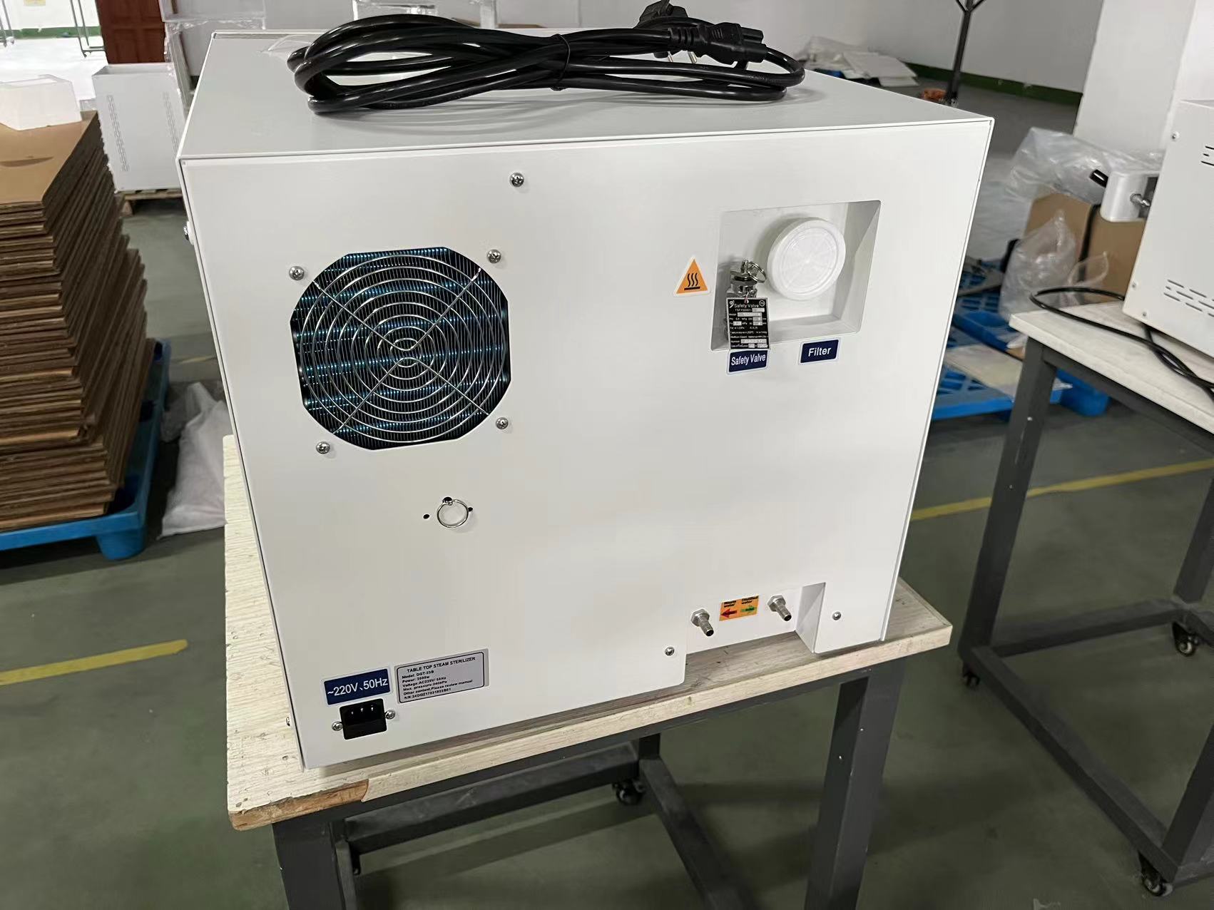 Table Top Steam Sterilizer  (With pulse-vacuum system)  autoclave