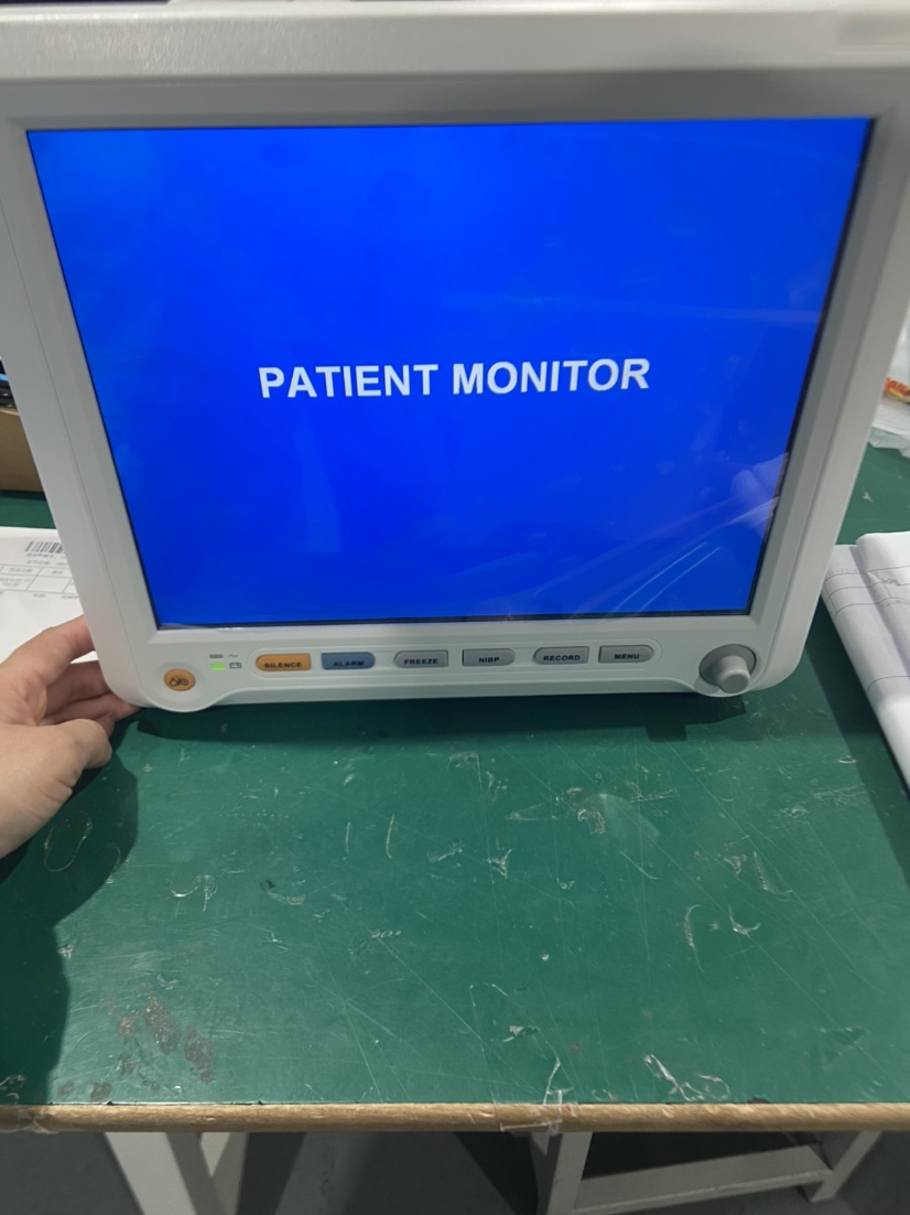 High Quality Color LCD Display Multi-Parameter Portable Patient Monitor 