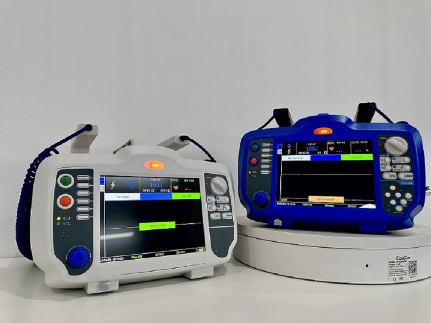 MC-7000D Defibrillator-Monitor